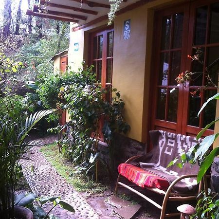 Wayras Hostal Ollantaytambo Exterior photo