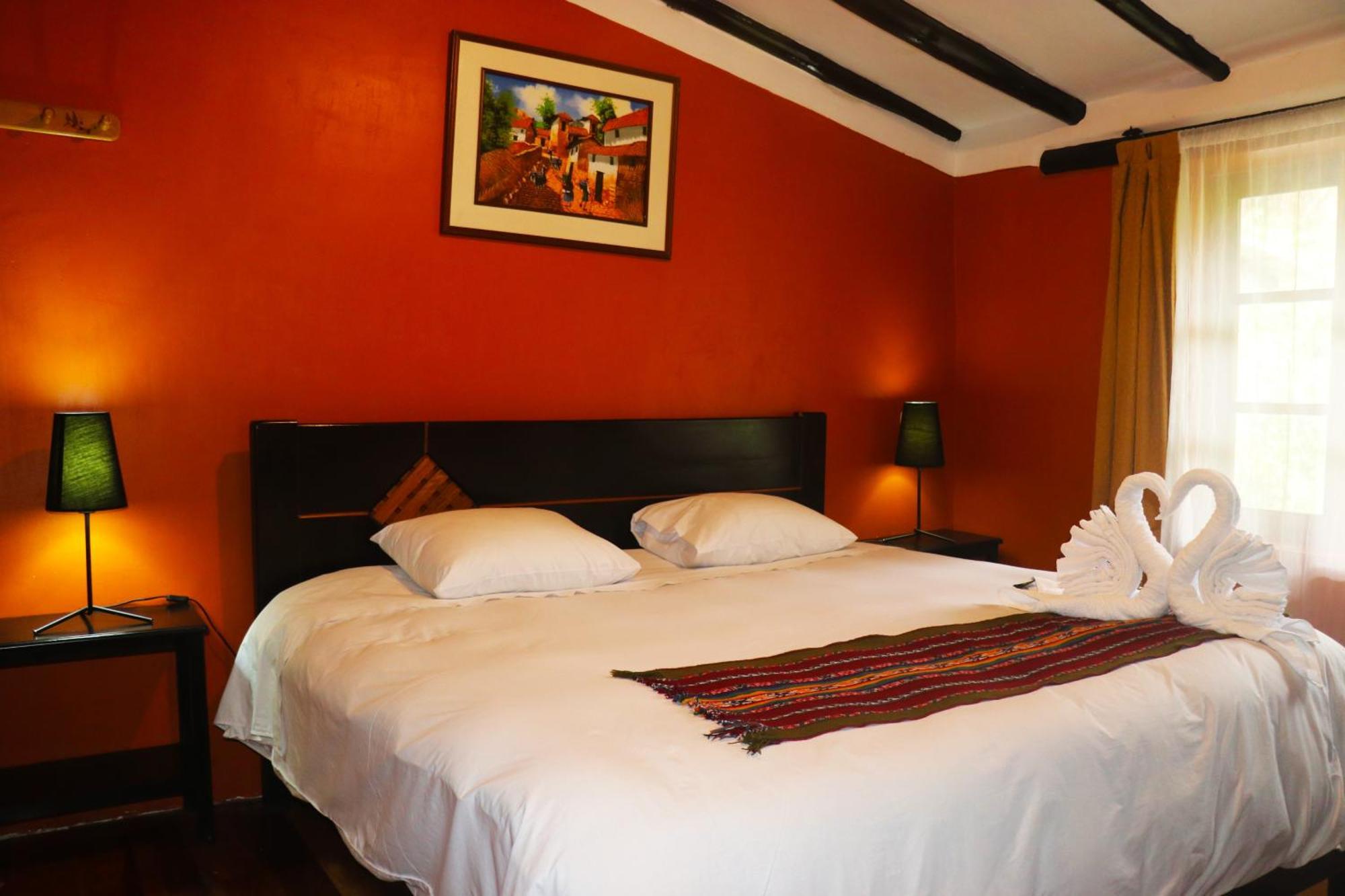 Wayras Hostal Ollantaytambo Exterior photo
